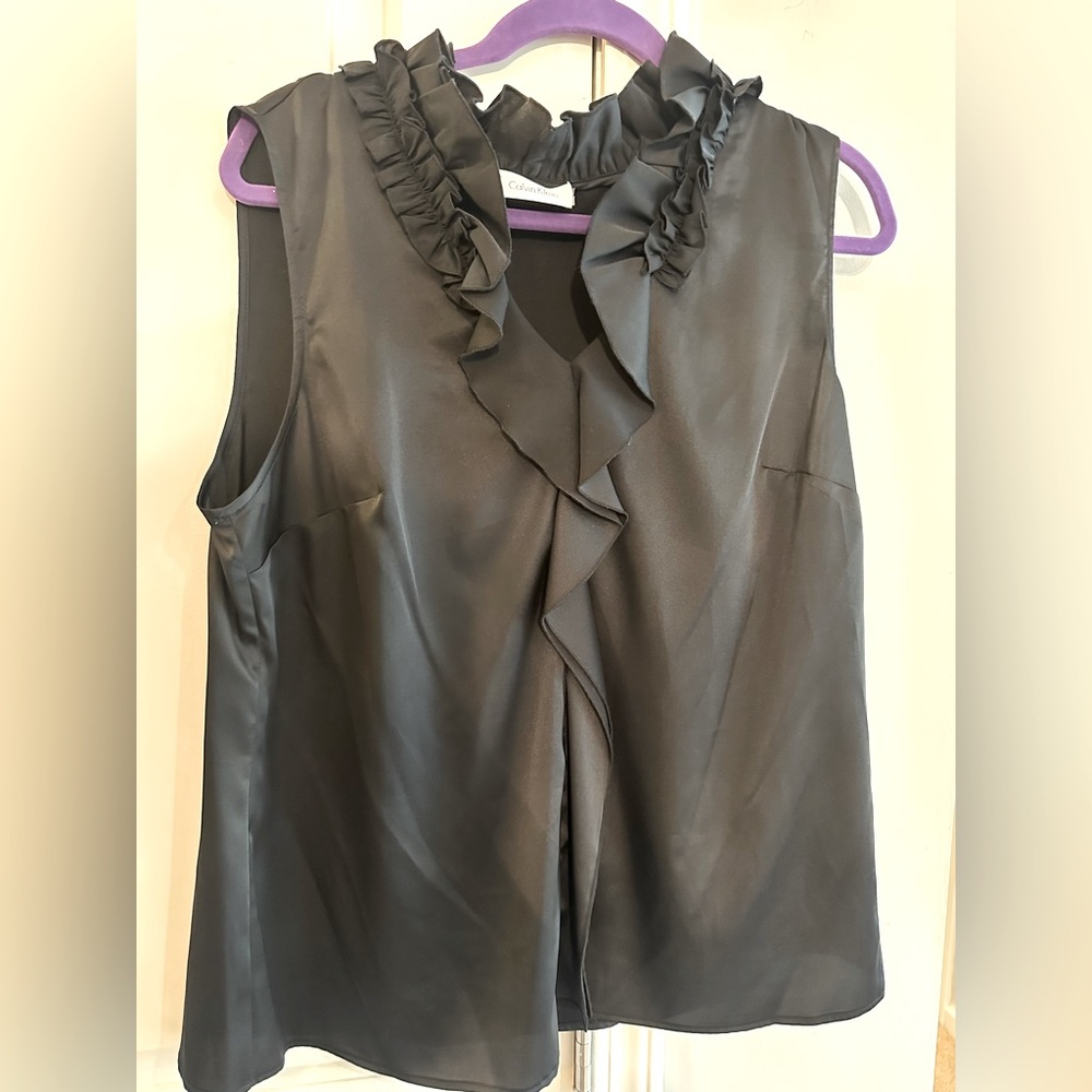Calvin Klein Black Top - sleeveless